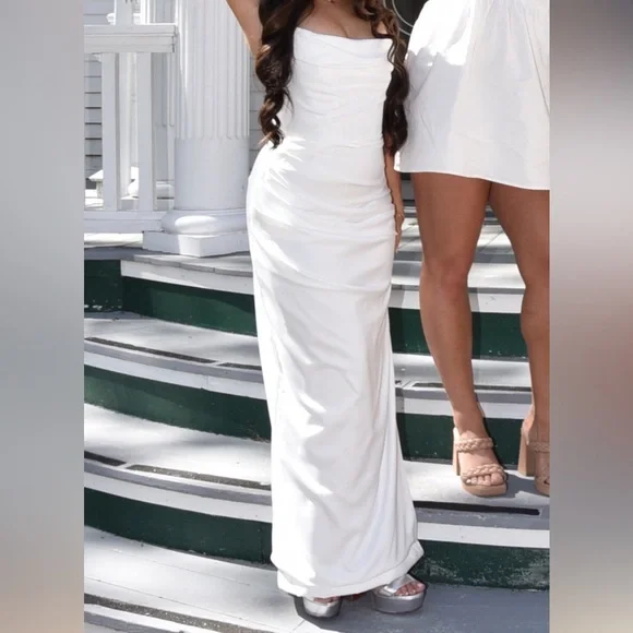 Fashion Nova Satin Heart Maxi Dress - White - Picture 3 of 5
